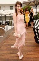 28978_babayaga_Emma_Roberts_Dior_Beauty_Luncheon_06-03-2009_002_122_842lo.jpg