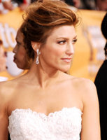 jennifer-esposito-picture-6.jpg