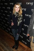 38450_Tikipeter_Emma_Roberts_Official_Bing_Bar_after_party_005_122_491lo.jpg