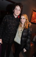 38732_Tikipeter_Emma_Roberts_Red_State_At_Bing_Bar_002_122_202lo.jpg