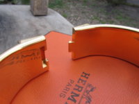 h bangle back open.JPG