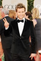 69th-annual-golden-globe-awards-20120115-161232-246.jpg