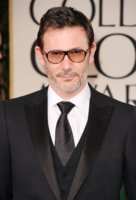 69th-annual-golden-globe-awards-20120115-172432-082.jpg