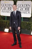 2012-01-16T011939Z_01_BEV52_RTRIDSP_3_GOLDENGLOBES.jpg
