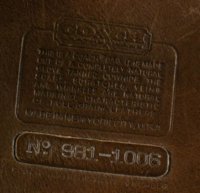tan cach bucket creed.jpg