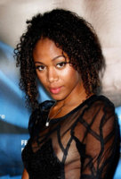 Nicole Beharie Paris 2.jpg
