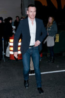 Michael+Fassbender+Celebs+Arrive+Outside+Letterman+CgtmcECHgF6l.jpg