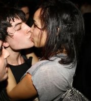 ezra miller & zoe kravitz 6.jpg