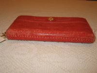 ToryBurchOrangeWallet 011.jpg