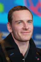 Michael+Fassbender+Haywire+Press+Conference+vg6kr_-2uN1l.jpg