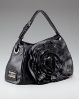 Valentino Petale Flap nero.jpg