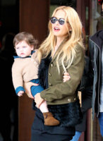 Rachel+Zoe+Hits+The+News+Room+D0uctZOqyJ-l.jpg