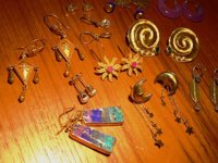 18k n 22k earringsB.jpg