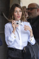 sofiacoppola_holdingcamera.jpg