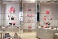 Dior boutique Ginza 4.jpg