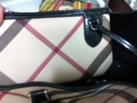 burberry nova 4 pouch.jpg