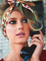 Sigrid-Agren-David-Vasiljevic-Elle-France-04a.jpg