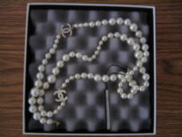 chanel pearls 007.jpg