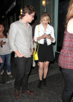 Dianna+Agron+Celebs+Come+Out+See+Jack+White+P5o4b_gw7WTl.jpg