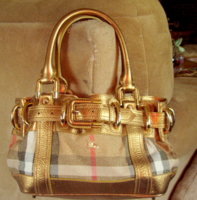 GOLD BURBERRY 001.JPG