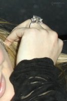 hilary-duff-engagement-ring-photos-02232010-04-820x1230.jpg