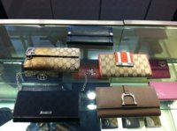 gucciwallets.jpg