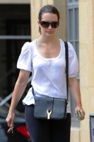 kristin-davis-carries-ysl-in-nyc-003.jpg