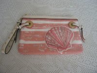 CoralShellWristletCoach001.jpg