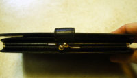 wallettop179.jpg