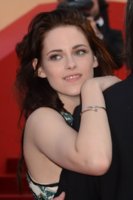 kristen-stewart-gallery.jpg