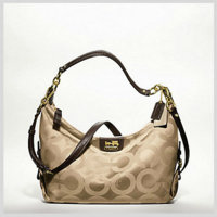coach_18653_lg01.jpg