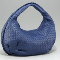 BV medium veneta sapphire FW2011.JPG