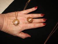 Pavenecklace&ring003.jpg