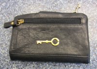 Fossil black wallet.jpg