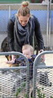 article-2272843-1750DA3D000005DC-710_306x565.jpg