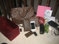 what's in my speedy b 30.jpg what's in my speedy b 30.jpg