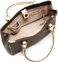 michael-kors-jet-jet-set-logo-medium-work-tote-product-1-3956239-990250525_medium_flex.jpg
