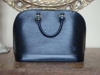 01Louis Vuitton Epi Alma.jpg
