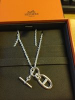 In box Amulette Chain d'Ancre necklace.jpg