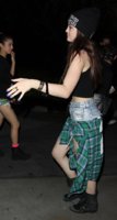 kylie-040813-%20(2).jpg