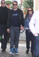 Robert Downey Jr1 with his wife Susan and son, Exton in Paris.  Credit dailymail.jpg