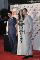 1098391-eli-roth-famke-janssen-et-bill-620x0-1.jpg 1098391-eli-roth-famke-janssen-et-bill-620x0-1.jpg