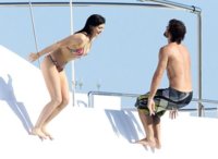 Kylie-Jenner-042713-1.jpg