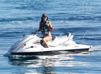 Kendall-Jenner-042713-2.jpg