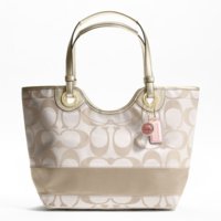coach-19565-1.jpg