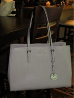 ImageUploadedByPurseForum1368114849.290832.jpg