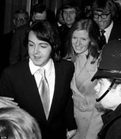Paul McCartney leaving Marylebone Register Office after marrying Linda Eastman in 1969 Credit da.jpg