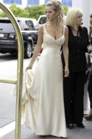 Michael Bublé and Luisana Lopilato enjoy a third wedding ceremony in his home town Vancouver, Ca.jpg