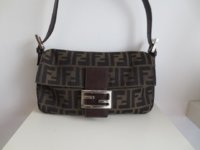 MT 36 louboutin wang mulberry Fendi 025.JPG