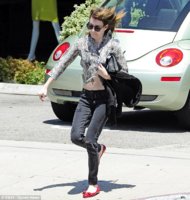 Emma Roberts 1.jpg